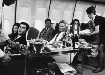 Meals on Airlines Used to be Plentiful and Elegant.