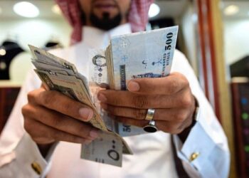 Saudi Arabian Expatriates Sent Home $3.2 Billion in March.
