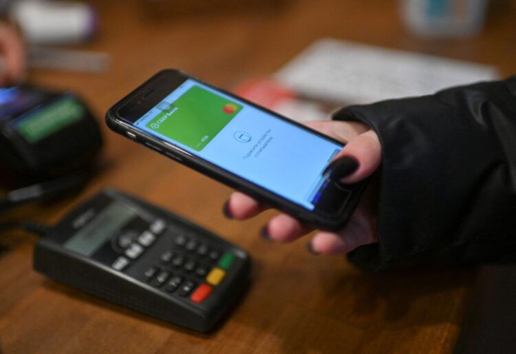 UAE: No Longer Accepting Card Payments? Soon, Simply Wave your Palm for Purchases