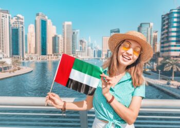 Why do British Expats Move to the United Arab Emirates?