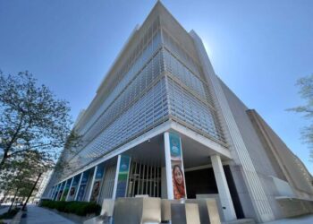 Global Reserve Managers Worry About Politics But Are Optimistic About Growth