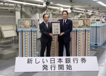 Setting for Rate Hikes, Japan is Set to Introduce New Floating-Rate Bonds