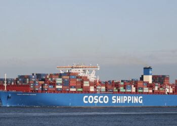 Setting a Record, King Abdulaziz Port Handles 20,645 Containers on a Single Ship