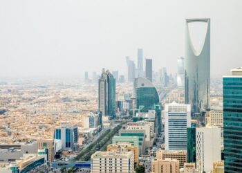 Saudi Arabia's July Reserves Increased by 6% to $452.8 Billion