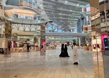 Cenomi Starts Talks with International Fashion Retailers About a Merger