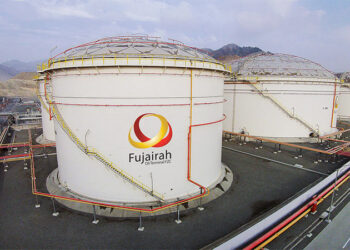 Arab Nations' Oil and Gas Industries Draw 610 Projects Totalling $406 Billion