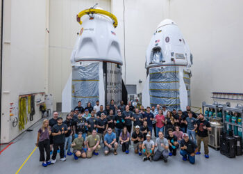 Perhaps the Riskiest Project to Date is Musk's new Endeavour, a 20-Minute Spacewalk in a Cabin Without an Airlock