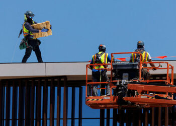 Lowering Wage Growth in the US in the Second Quarter Reduces labour Costs