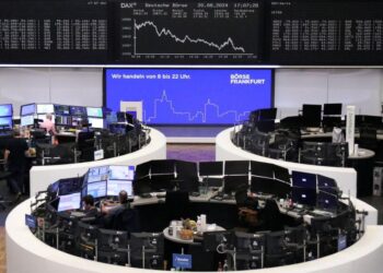 Europe’s STOXX 600 Gains Five Straight Days, Led by Energy Shares