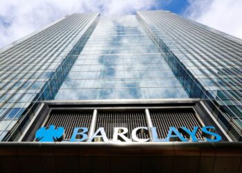 Barclays Eliminates the Senior Banker Bonus Cap in the EU