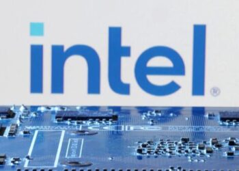 With its Shares Plunging, Intel Plans to Lay off Over 17,000 Workers