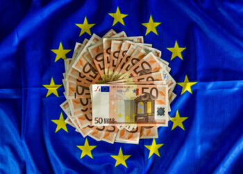 Euro Reaches an Eight-Month High