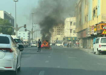 A Car Fire is Put out in Two Minutes by a Sharjah Civil Defence Team