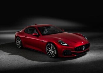 Review of the Vehicle: The 2024 Maserati GranTurismo Trofeo is an Elegant Supercar