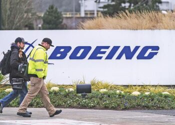 Boeing Offers a Four-Year, 35% Salary Increase to Resolve the Machinists' Strike