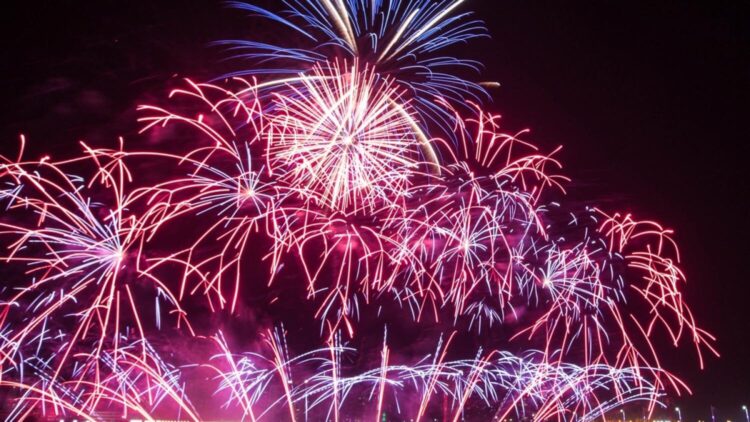 Dubai: Drones and Fireworks will Illuminate the City for the First time Ever