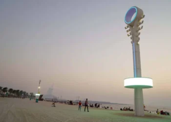 One and a Half illion People Attend Dubai’s Nighttime Swimming Spots