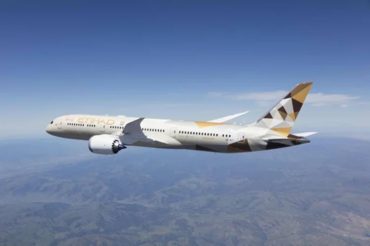 Etihad Airways is the 1 Billion Followers Summit’s “Official Airline” Partner