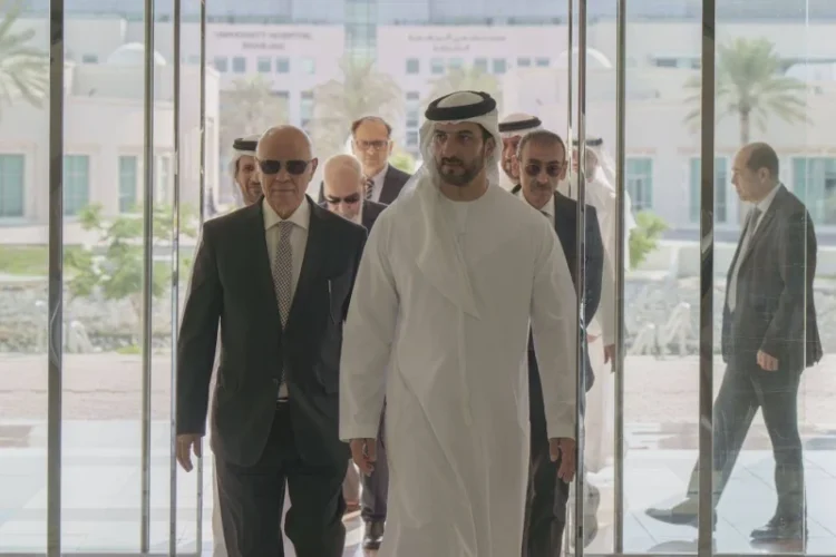 Sultan Bin Ahmed monitors UoS Research Initiatives