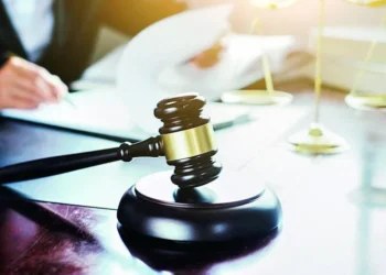 Two Men who were Defrauded in Abu Dhabi and Forced to Return Dhs 234,000