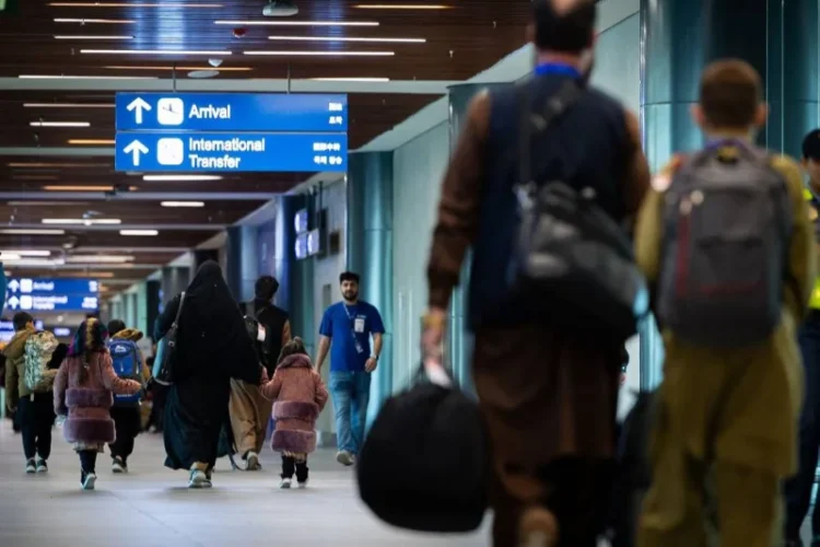 In Order to Process US Visas, up to 300 Afghans Travel to the Philippines
