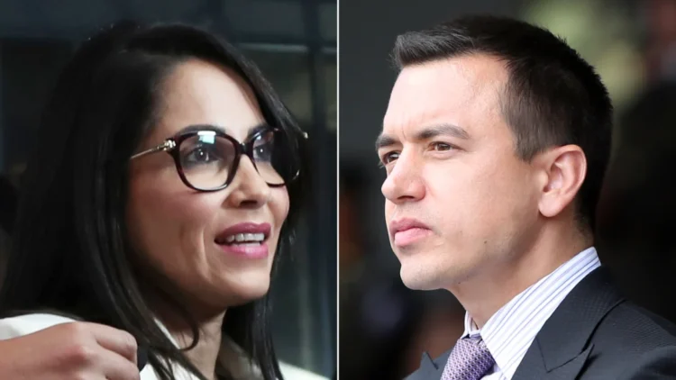 The President of Ecuador Disputes the Results of the First Round of Voting, a Claim that Election Observers Reject