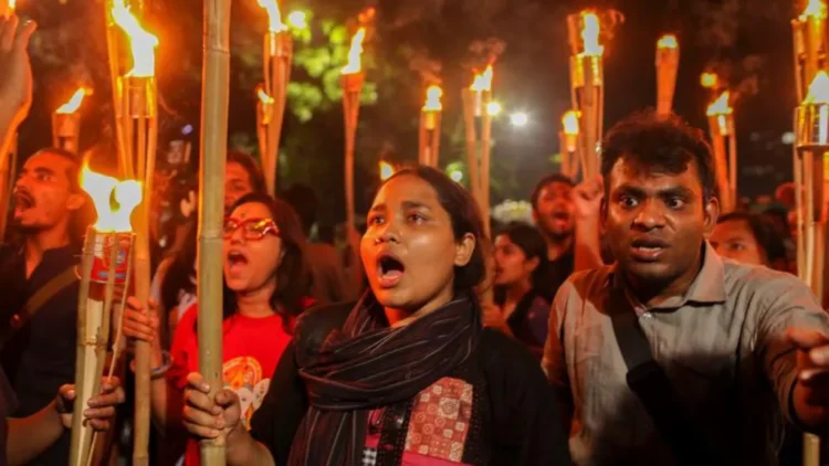 Strong Demonstrations in Bangladesh After the Death of an Eight-Year-Old Rape Victim