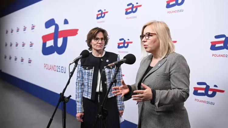 Regarding Climate Policy, EU States Debate Taking Action Against Misinformation