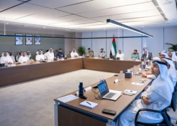 Meeting Talks About How to Set up Petroleum Product Trade