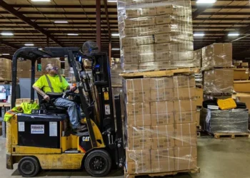 US Jobs Grew More than Anticipated in Spite of the Tariff Crisis