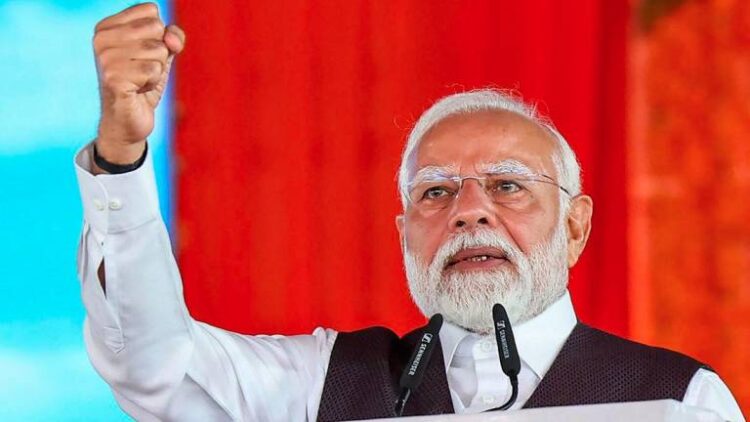 India: Following The tourist attack, PM Modi Promises to Continue the Development in Kashmir