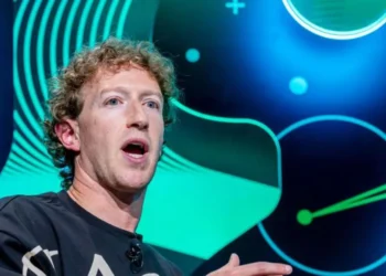 Investors in Meta Reach a $8 Billion Settlement with Zuckerberg Over Facebook Privacy