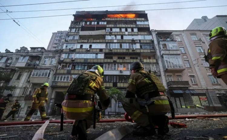 A Deadly New Russian Missile and Drone Attack Strikes Kyiv