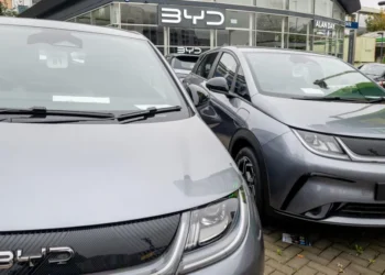 In the UK, One Out of Ten Automobiles is Manufactured in China