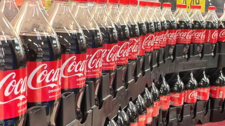 Following Trump’s Demand, Coca-Cola will Launch Cane Sugar Coke in the US