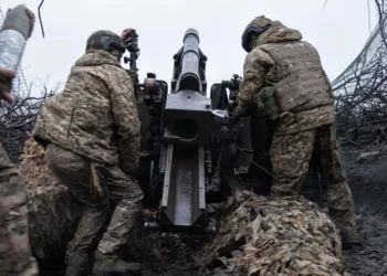 Ukrainian Officials Fear that Stopping US Arms Supply will Encourage Russia