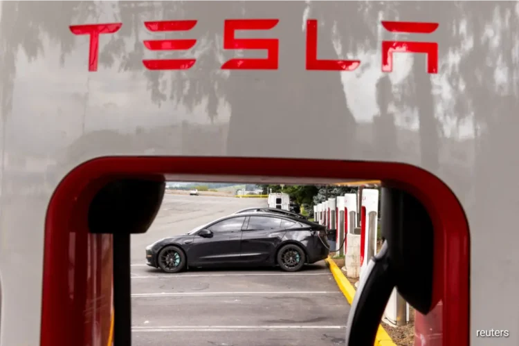 After the US Reduces its Support For EVs, Tesla Predicts a Few Rough Quarters” Will Follow