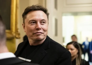 Musk Requests That the Action Against him for Buying Twitter Shares be Dismissed