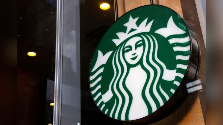 Starbucks Employees Have Sued the Corporation Over its New Dress Code and Staff Costs