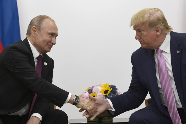 Russian Airstrikes Killed Seven People Hours after Trump Canceled his Plan to Meet with Putin
