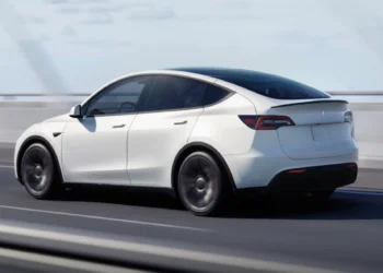 Despite Record Revenue, Tesla’s Profitability are Declining