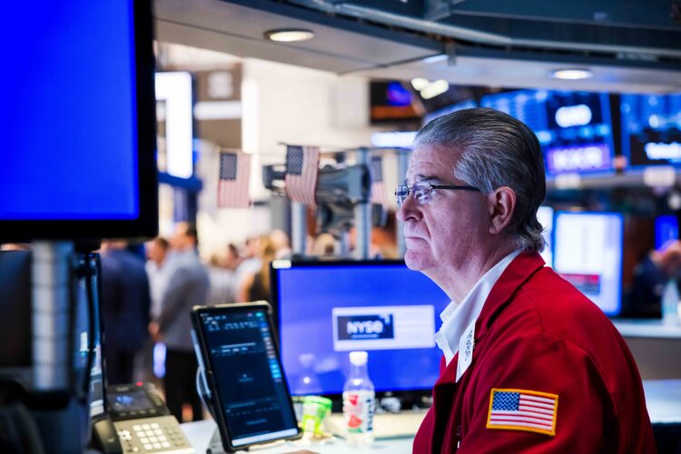 As The U.S. Shutdown Ends, European Markets Shed Earlier Gains