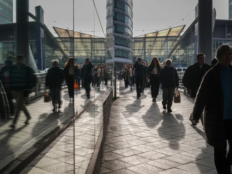 As The Work Market Weakens, the UK Unemployment Rate Increases to 5%