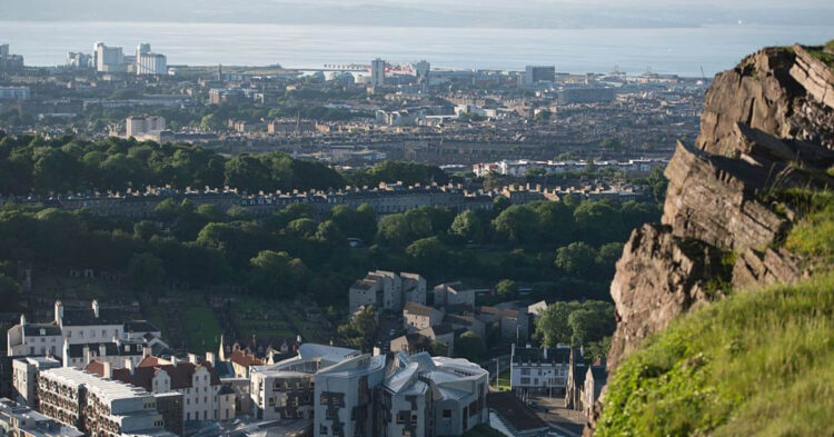 Scotland Will Introduce “kilt” Bonds in an Effort to Attract Investors