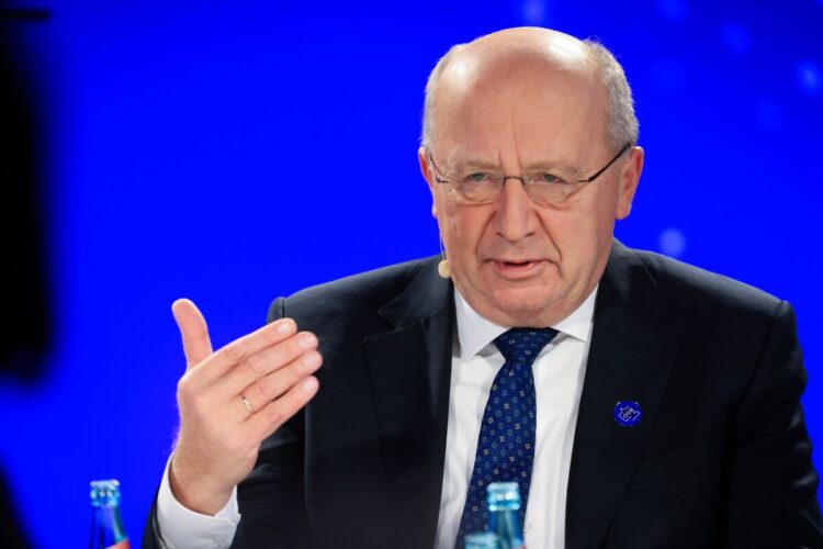 You Need a Plan for Europe to Help End the War in Ukraine, says Defence Commissioner Kubilius