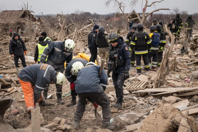 At Least Three Persons were Killed in Ukraine by Russia’s Midnight Onslaught of 450 Drones and 30 Missiles