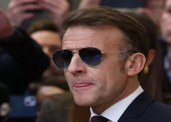 France Considers a Macron-Endorsed Social Media Ban for Children Under 15