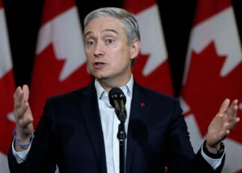 The Canadian Finance Minister Doesn’t Think the US will Raise Tariffs