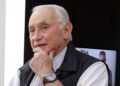 Les Wexner, a Billionaire, Tells US Legislators That Epstein “Conned” Him and That he Was Naive