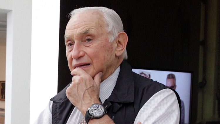 Les Wexner, a Billionaire, Tells US Legislators That Epstein “Conned” Him and That he Was Naive
